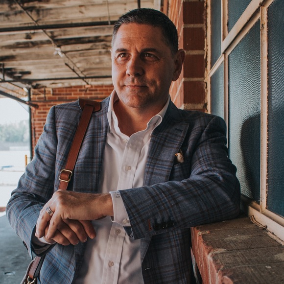 Meet your Posher, Brian - Picture 8 of 16